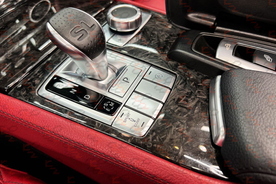 KarboniZation Mercedes SL (R231) Накладка Центральной Консоли KarboniZation Mercedes SL (R231) Накладка Центральной Консоли