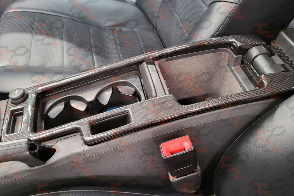 KarboniZation Volvo S40 / V50 Набор из 6 Вставок Интерьера KarboniZation Volvo S40 / V50 Набор из 6 Вставок Интерьера