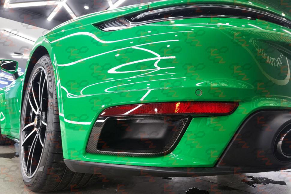 KarboniZation Porsche 911 (992) Turbo (-S) Задние Боковые Воздуховоды KarboniZation Porsche 911 (992) Turbo (-S) Задние Боковые Воздуховоды