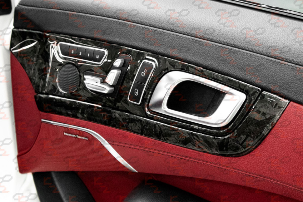 KarboniZation Mercedes SL (R231) Дверные Накладки Управления Сиденьями KarboniZation Mercedes SL (R231) Дверные Накладки Управления Сиденьями