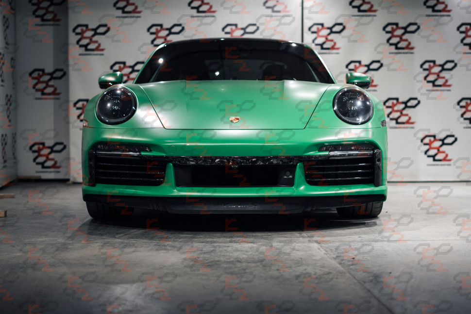 KarboniZation Porsche 911 (992) Turbo (-S) Вставки над ДХО