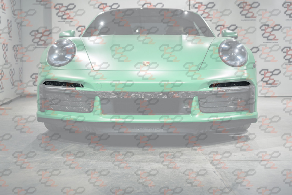 KarboniZation Porsche 911 (992) Turbo (-S) Вставки над ДХО