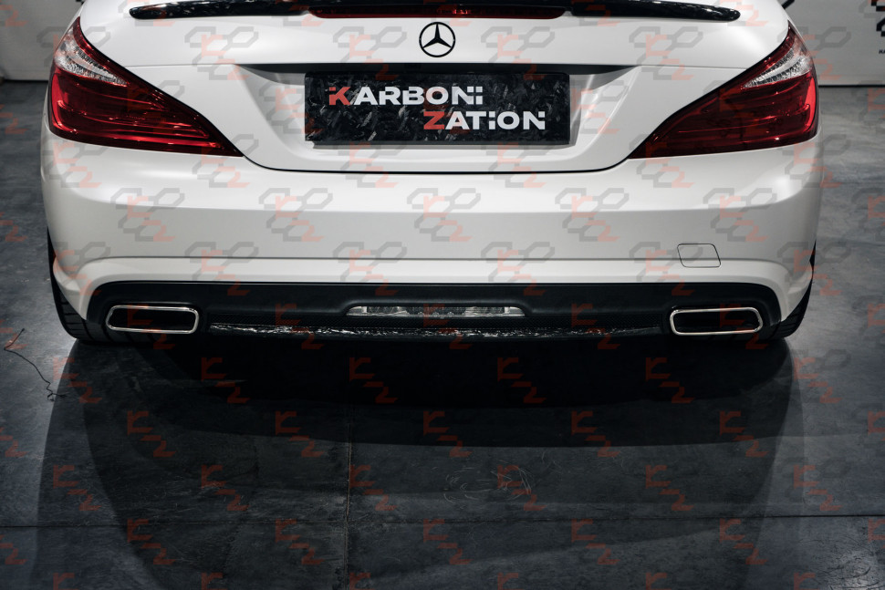 KarboniZation Mercedes SL (R231) Вставка Заднего Бампера KarboniZation Mercedes SL (R231) Вставка Заднего Бампера